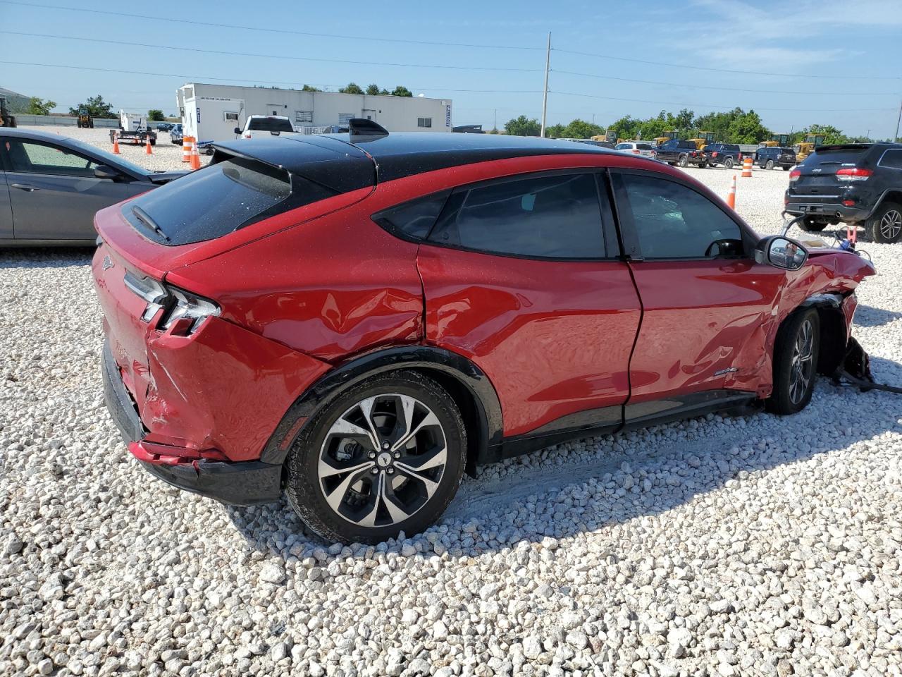 2022 FORD MUSTANG MACH-E PREMIUM VIN:3FMTK3SU7NMA50418