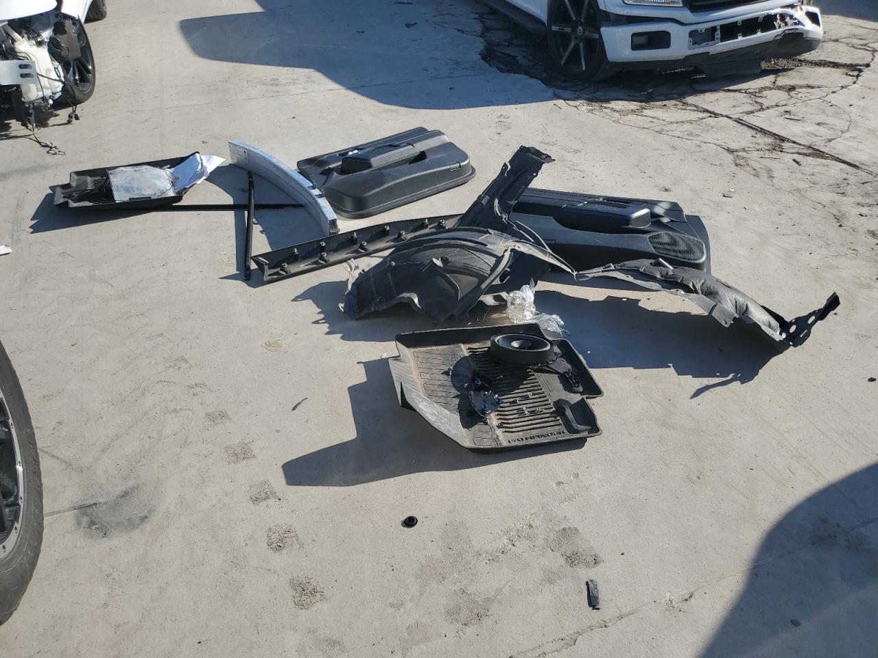 2023 NISSAN PATHFINDER SV VIN:5N1DR3BDXPC221974