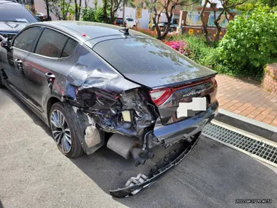 2018 Kia Stinger KNAE351ABJS023182 VIN:KNAE351ABJS023182