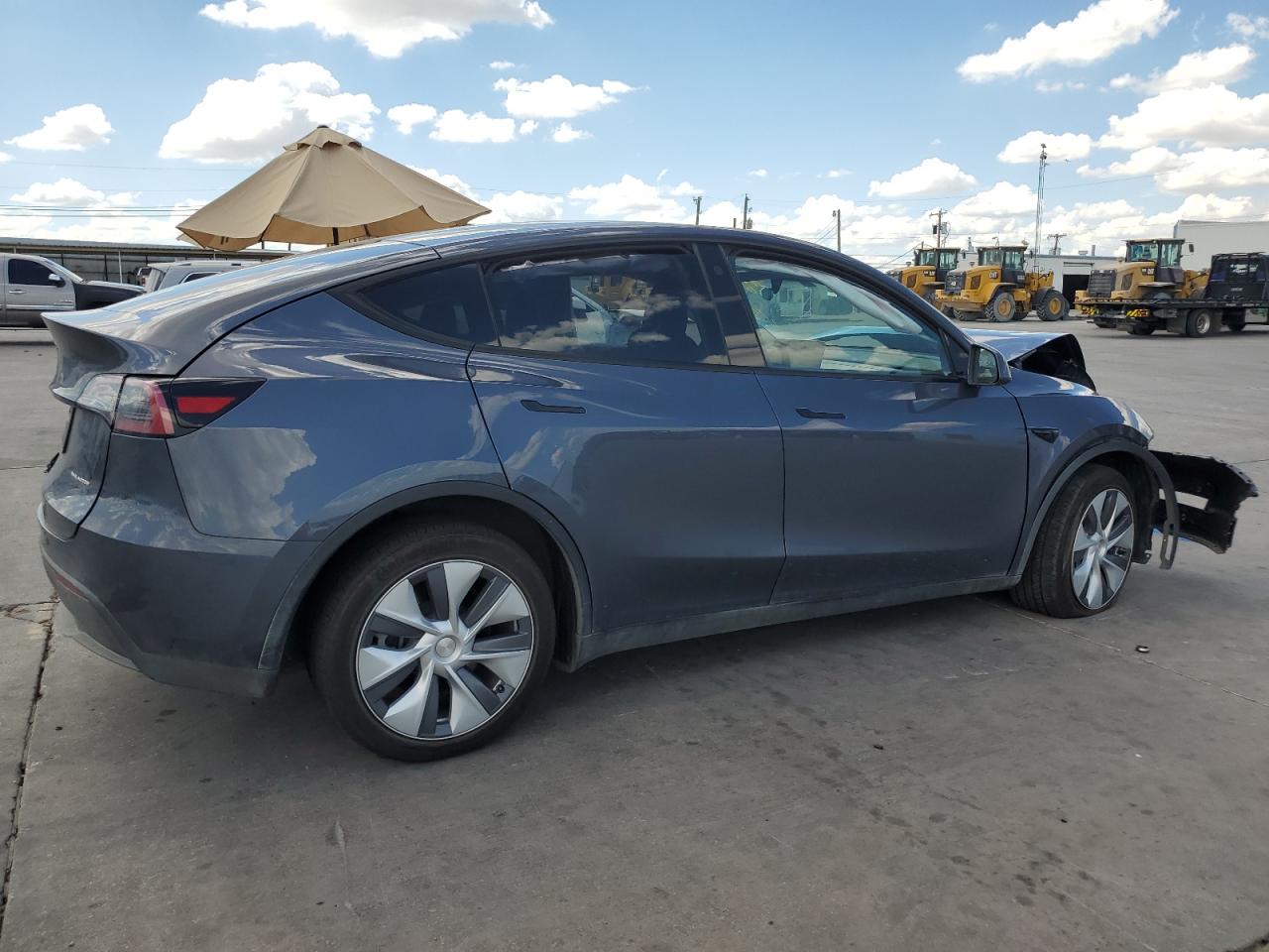 2023 TESLA MODEL Y  VIN:7SAYGDEE0PA053108