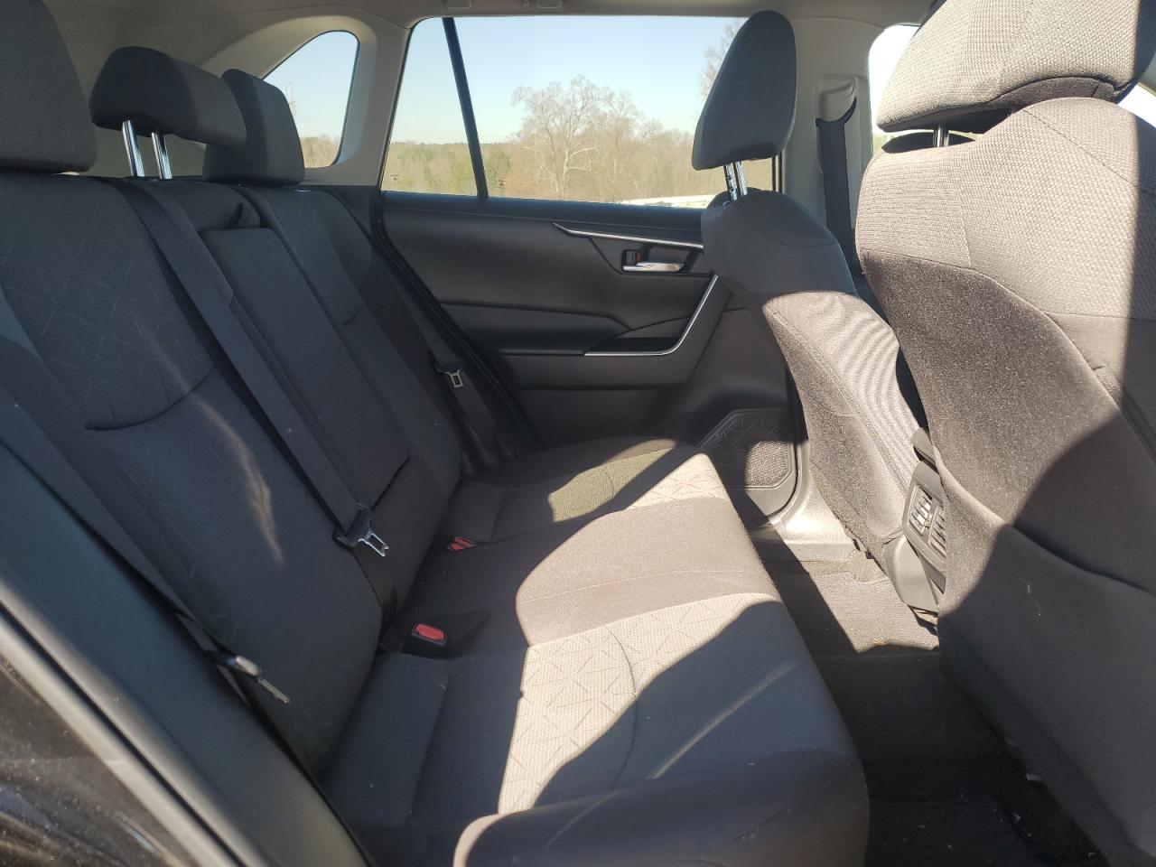 2023 TOYOTA RAV4 XLE VIN:2T3W1RFV4PW256338