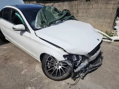 2017 Mercedes-Benz C 200 VIN: