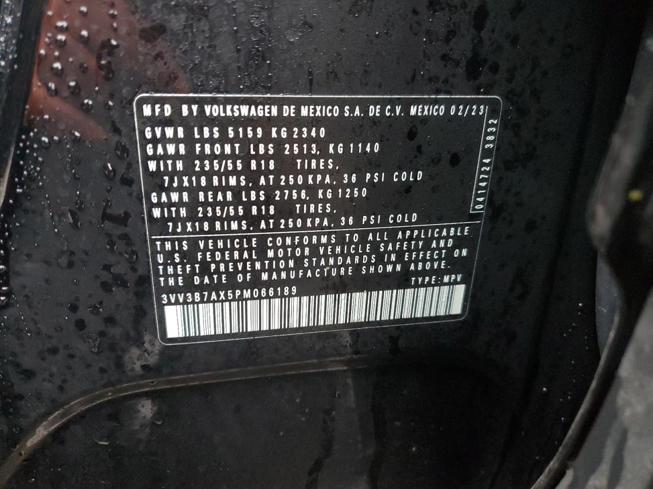 2023 VOLKSWAGEN TIGUAN SE VIN:WBANE73506CM31028