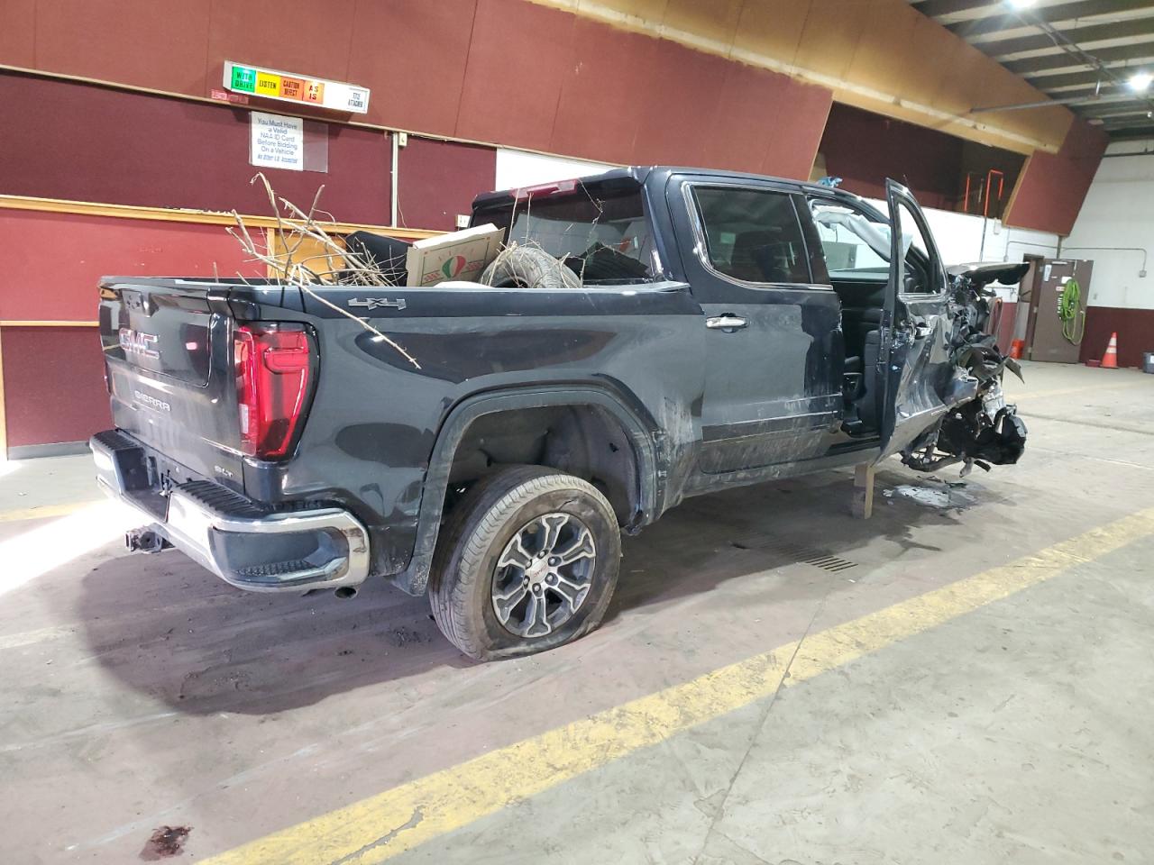 2024 GMC SIERRA K1500 SLT VIN:1GTUUDEDXRZ297022