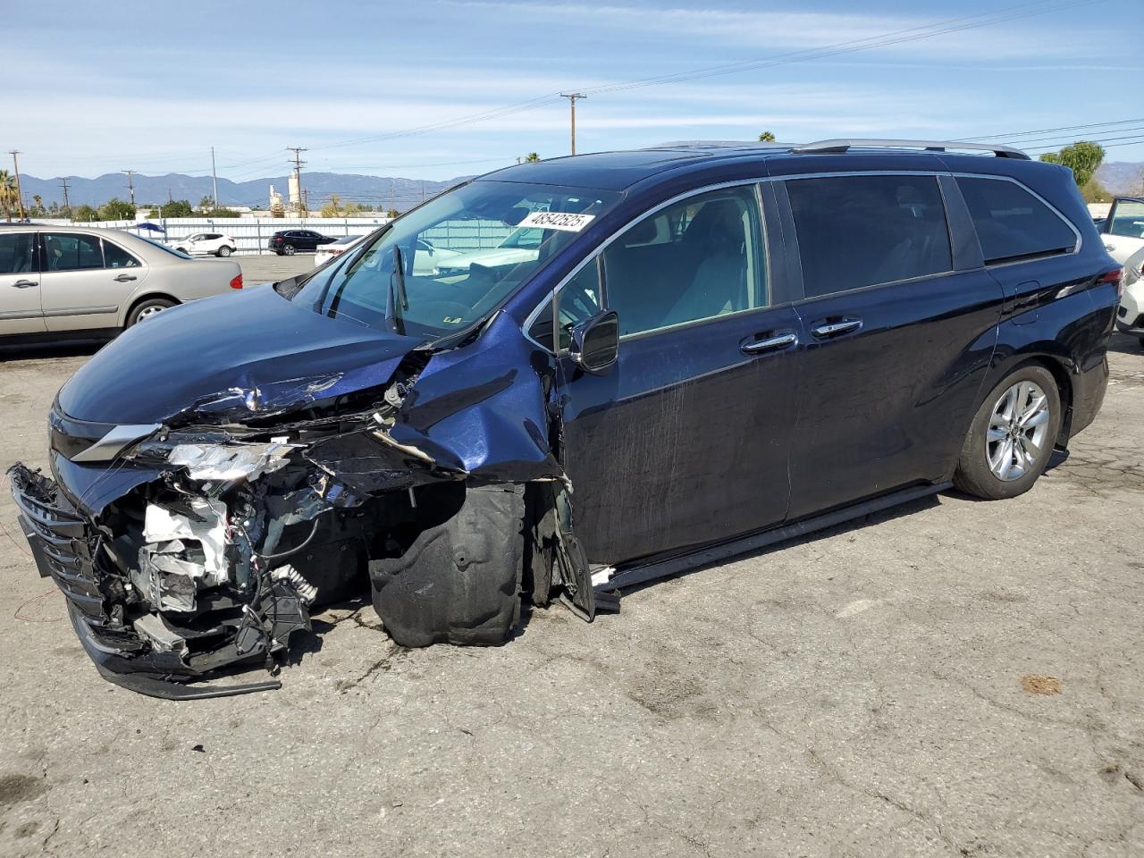 2023 TOYOTA SIENNA LIMITED VIN:5TDZRKECXPS169624