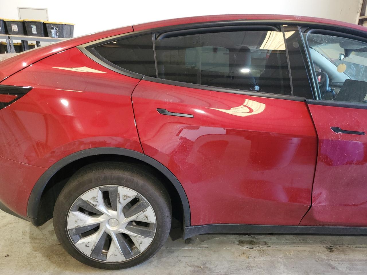 2024 TESLA MODEL Y  VIN:7SAYGDEEXRF043367