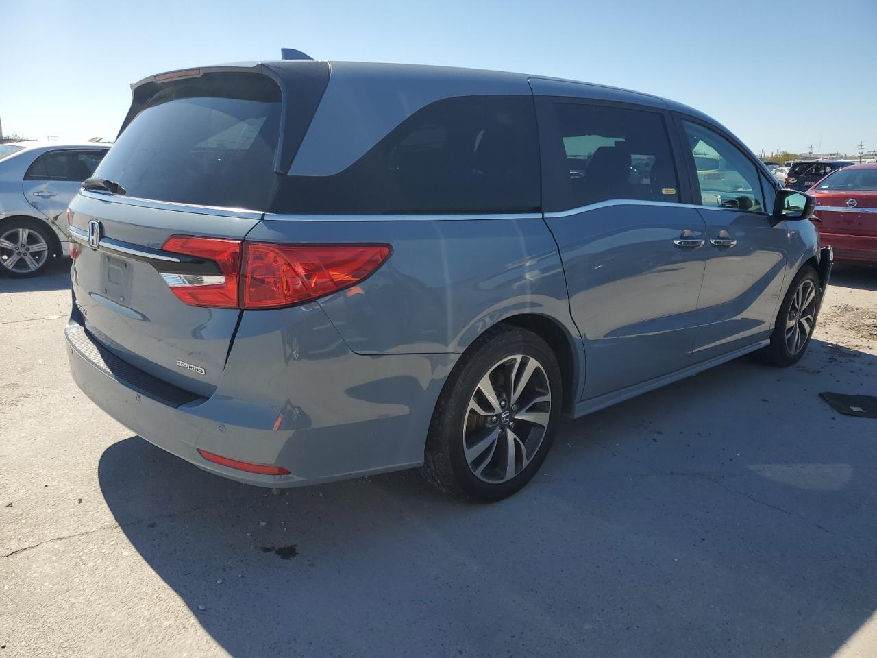 2024 HONDA ODYSSEY TOURING VIN:5FNRL6H84RB001517