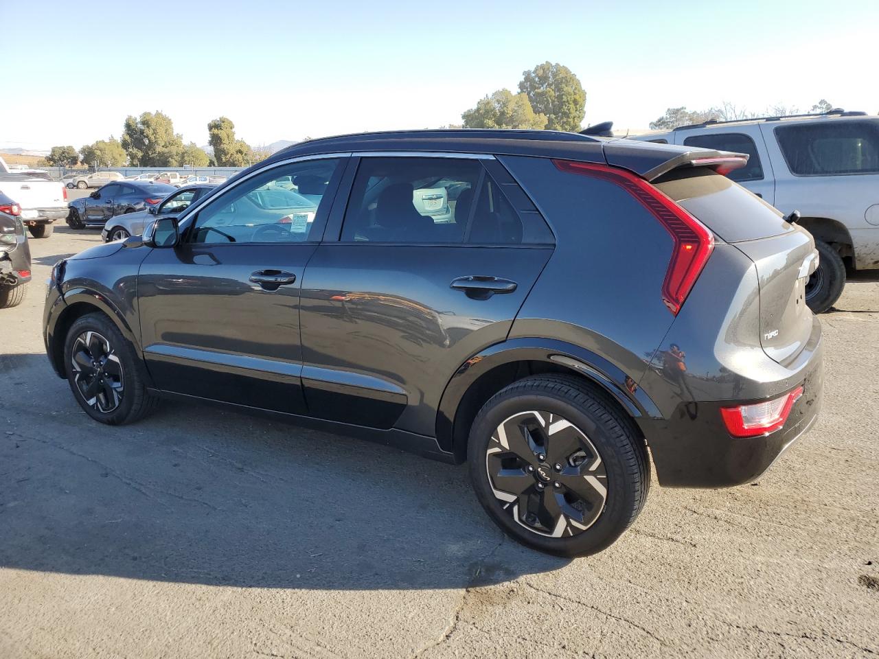 2023 KIA NIRO WIND VIN:KNDCR3L17P5028819