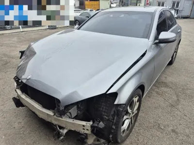 2016 Mercedes-Benz C 220 VIN: