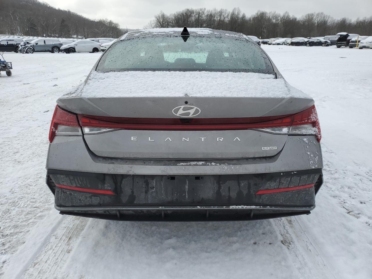 2024 HYUNDAI ELANTRA BLUE VIN:KMHLM4DJ6RU114386