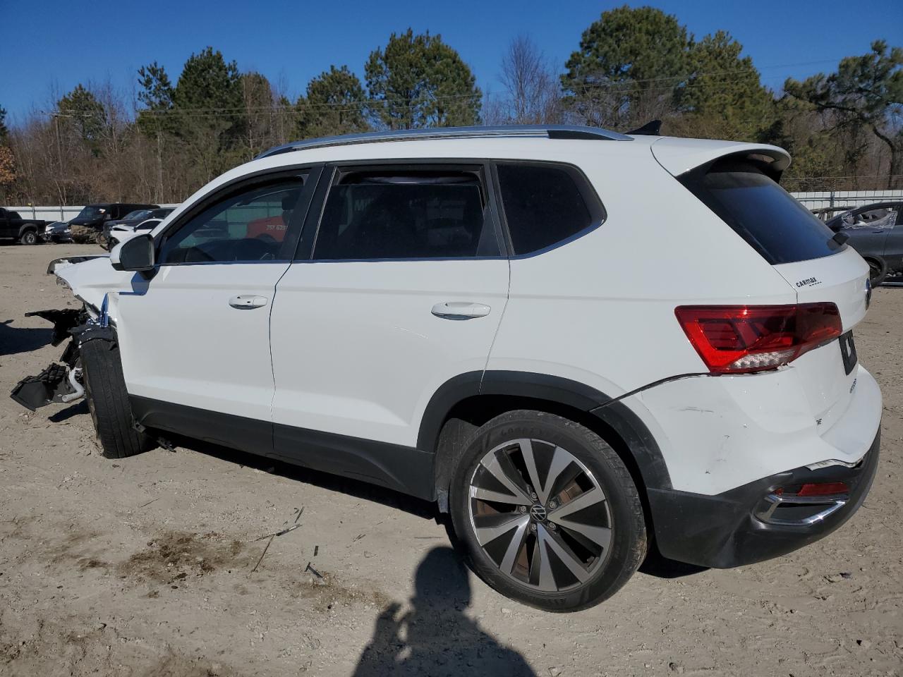2022 VOLKSWAGEN TAOS SE VIN:3VVSX7B23NM010331