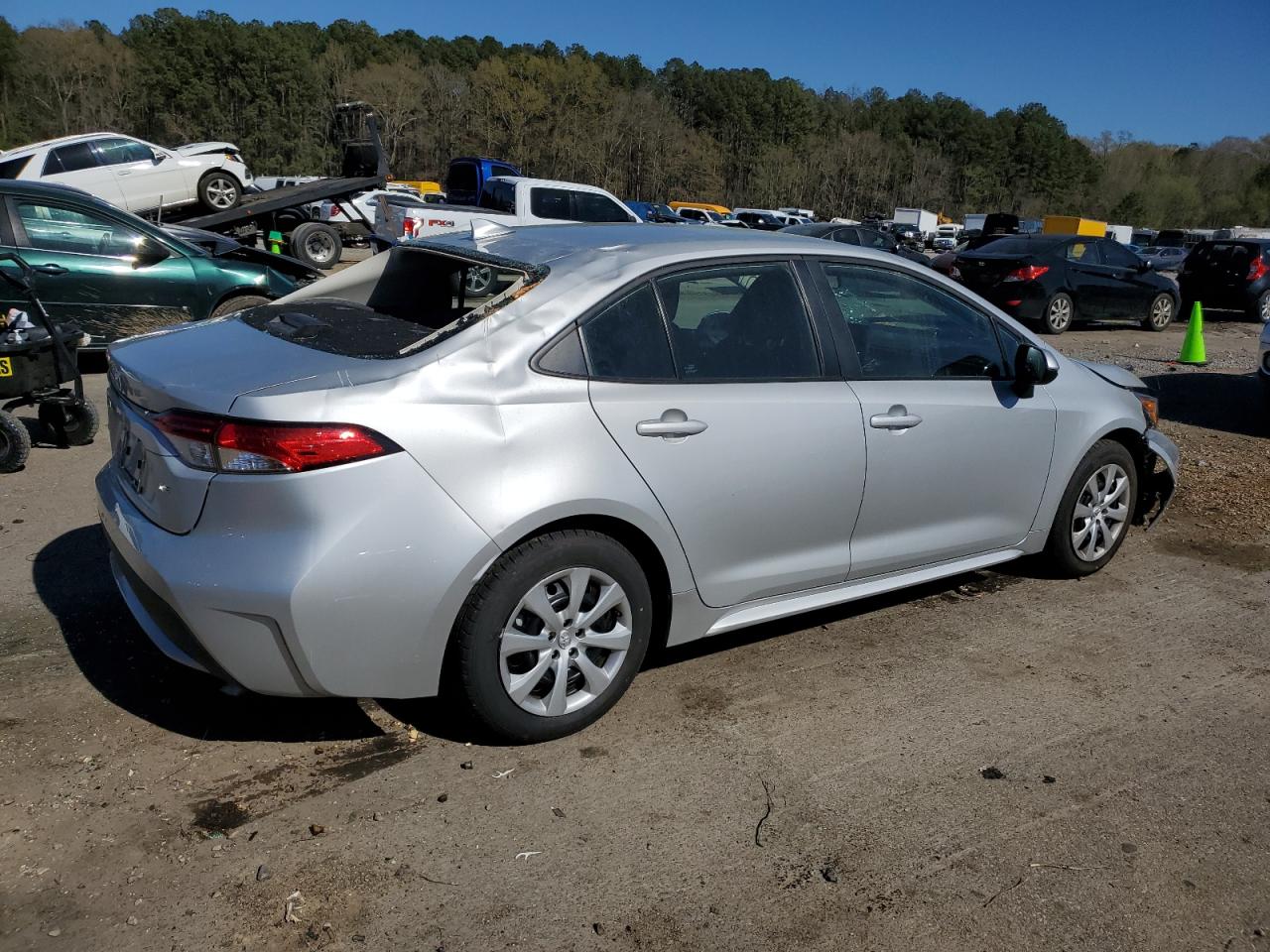 2022 TOYOTA COROLLA LE VIN:5YFEPMAE4NP374045