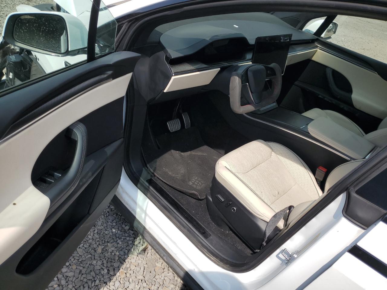 2022 TESLA MODEL X  VIN:7SAXCBE63NF353231
