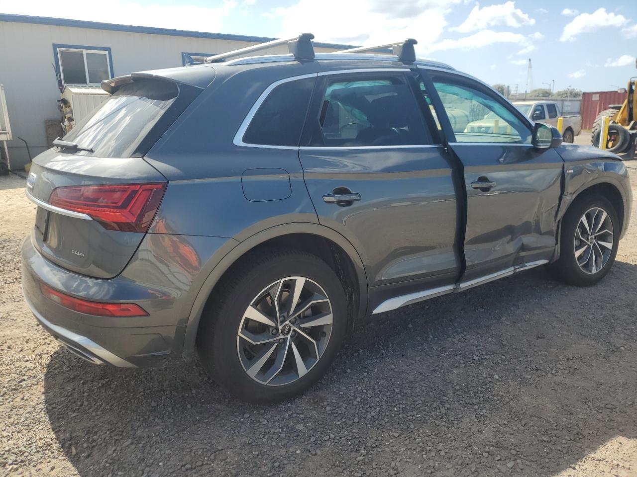 2022 AUDI Q5 PREMIUM 45 VIN:WA1GAAFY5N2053717