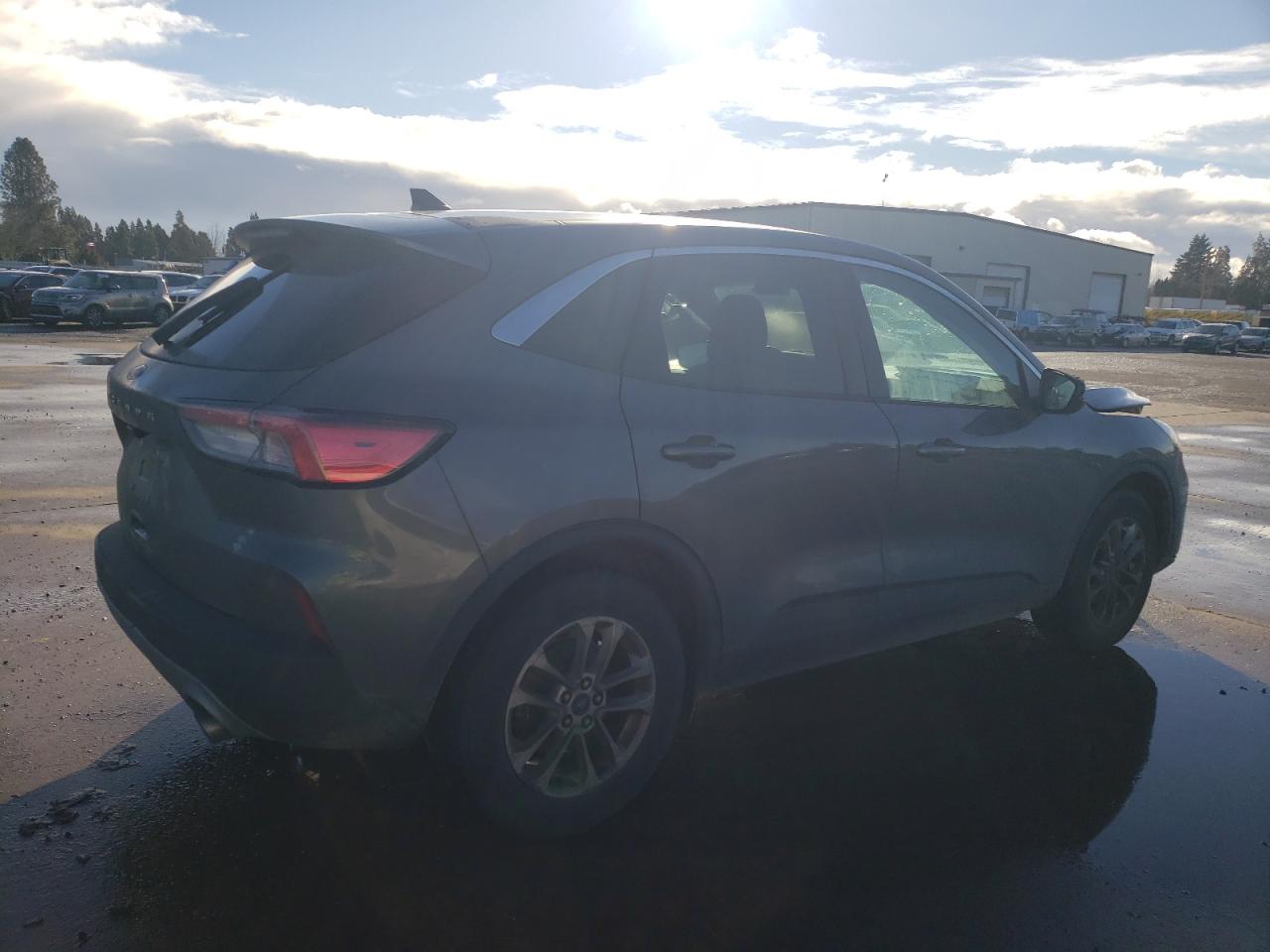 2022 FORD ESCAPE SE VIN:1FMCU0G63NUA25319