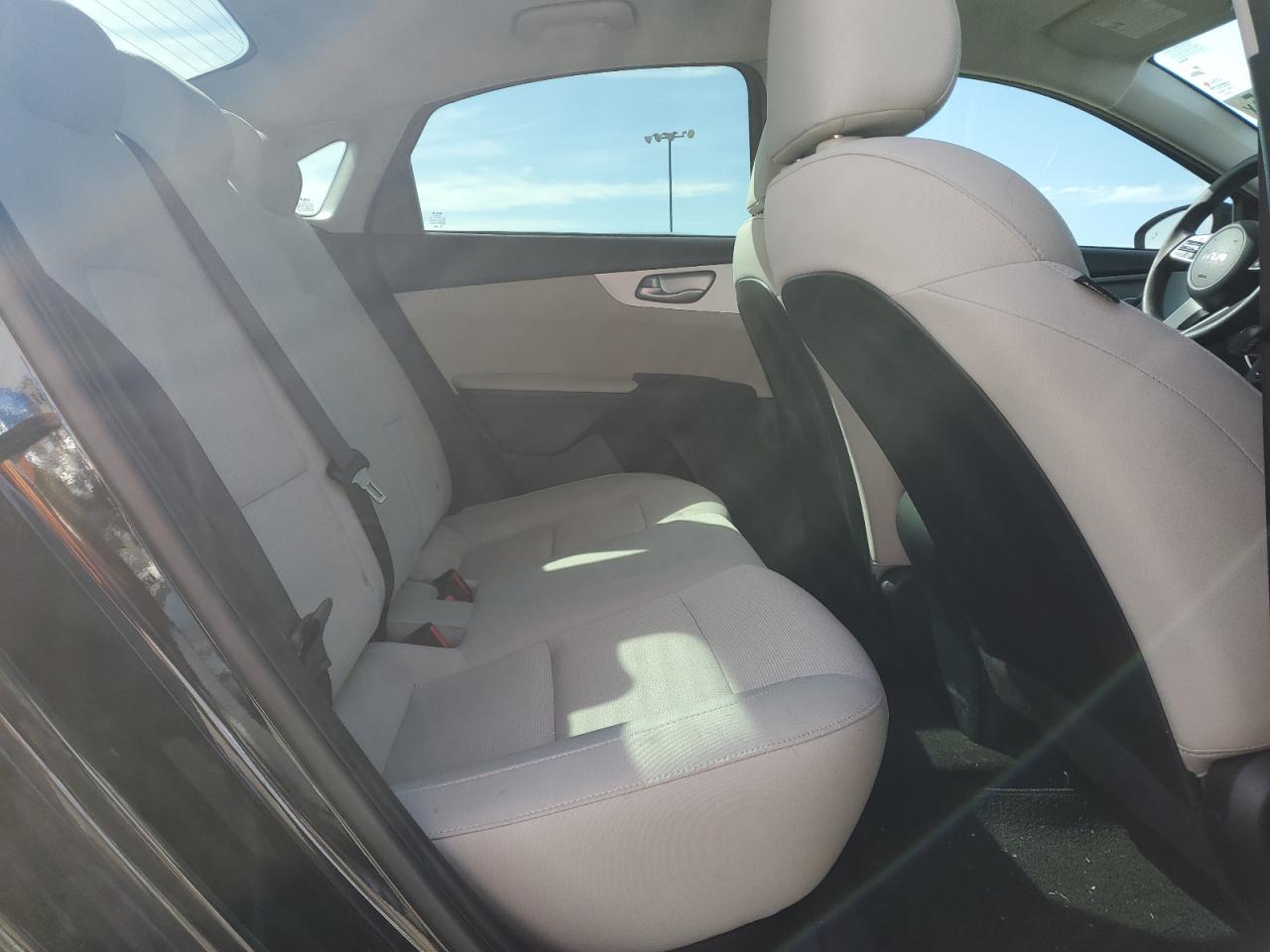 2023 KIA FORTE LX VIN:3KPF24AD8PE592505