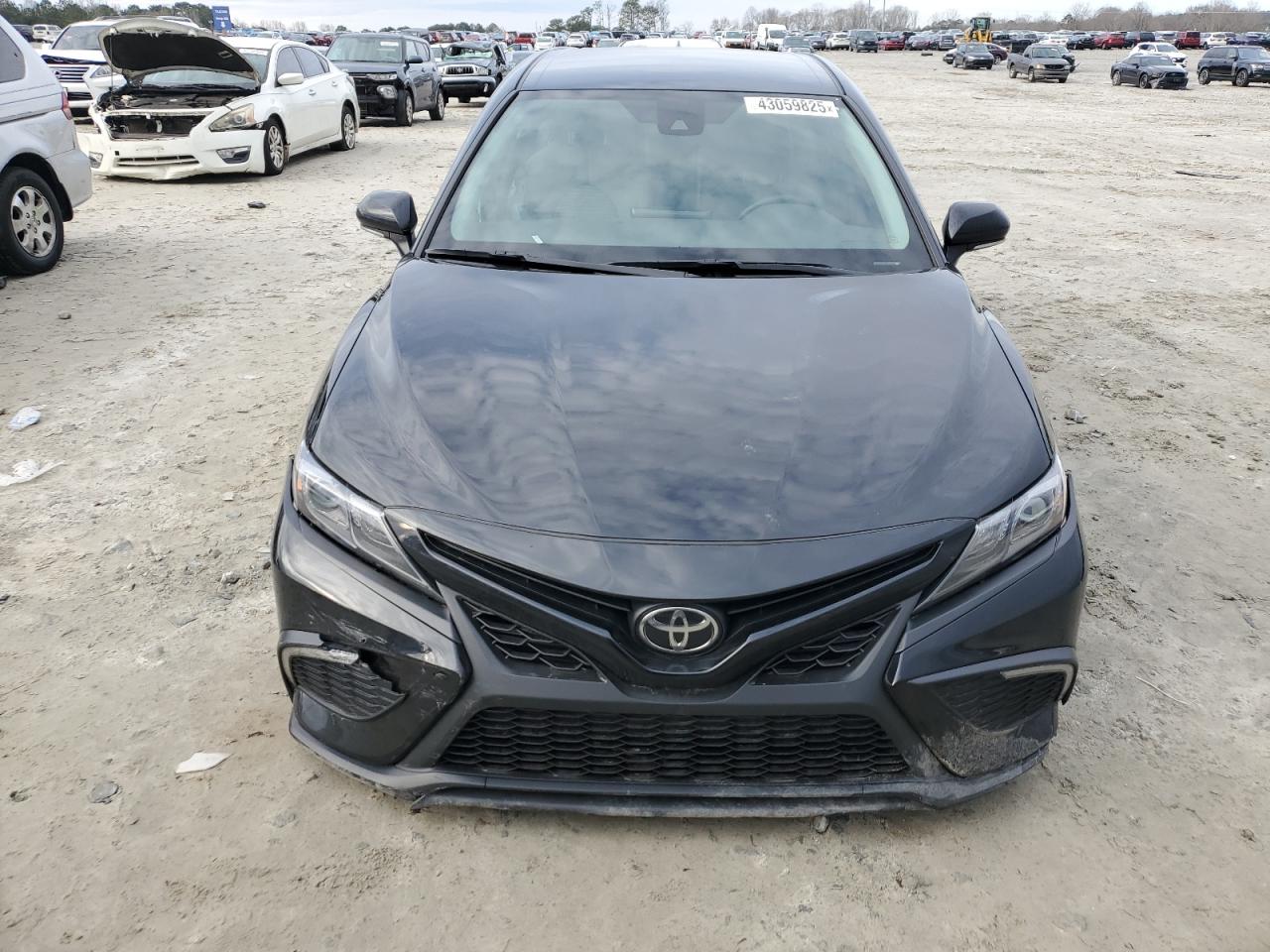 2024 TOYOTA CAMRY SE NIGHT SHADE VIN:4T1G11AK4RU870613
