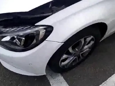 2015 Mercedes-Benz C 200 WDDWF4CB8FF079300 VIN:WDDWF4CB8FF079300