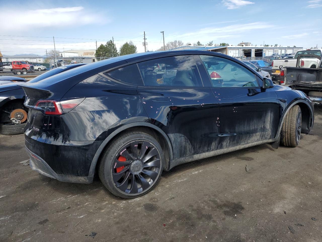 2023 TESLA MODEL Y  VIN:7SAYGDEF6PF941941