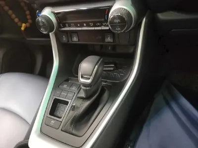 2022 Toyota RAV4 VIN: