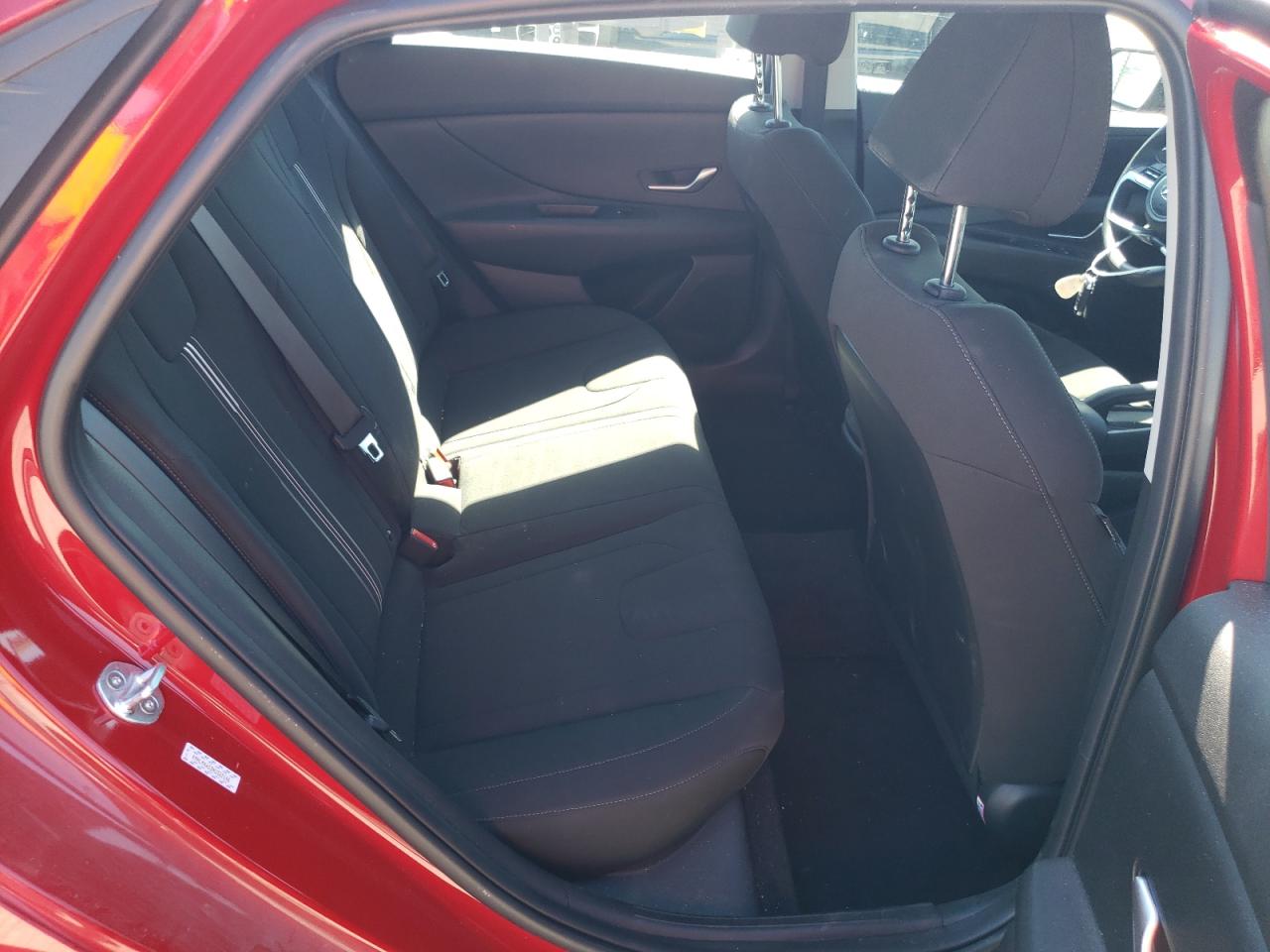 2022 HYUNDAI ELANTRA SEL VIN:KMHLM4AG3NU322146
