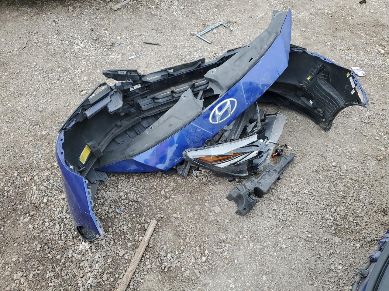 2023 HYUNDAI ELANTRA BLUE VIN:KMHLM4AJ2PU043009