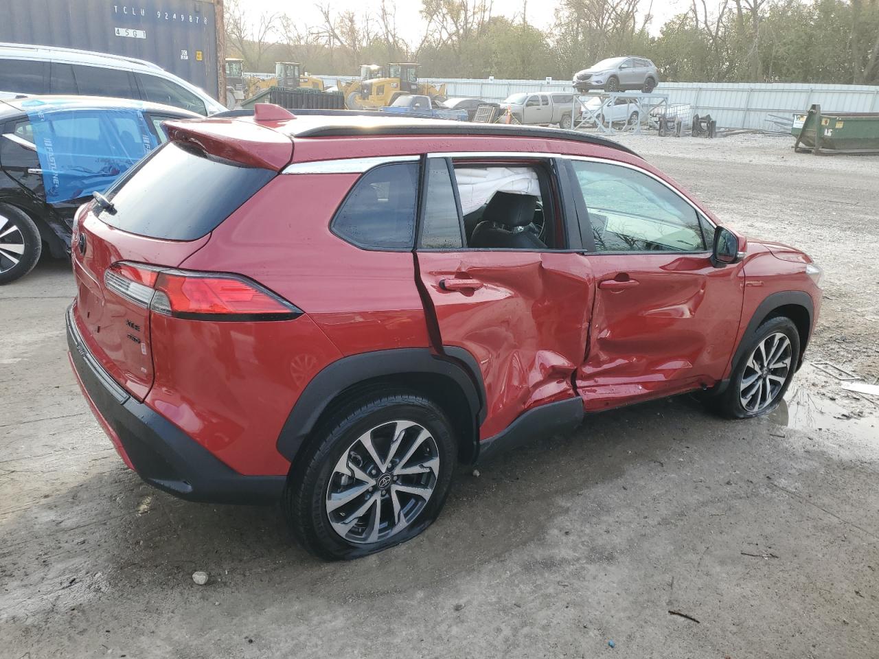 2023 TOYOTA COROLLA CROSS XLE VIN:7MUDAABG4PV060598