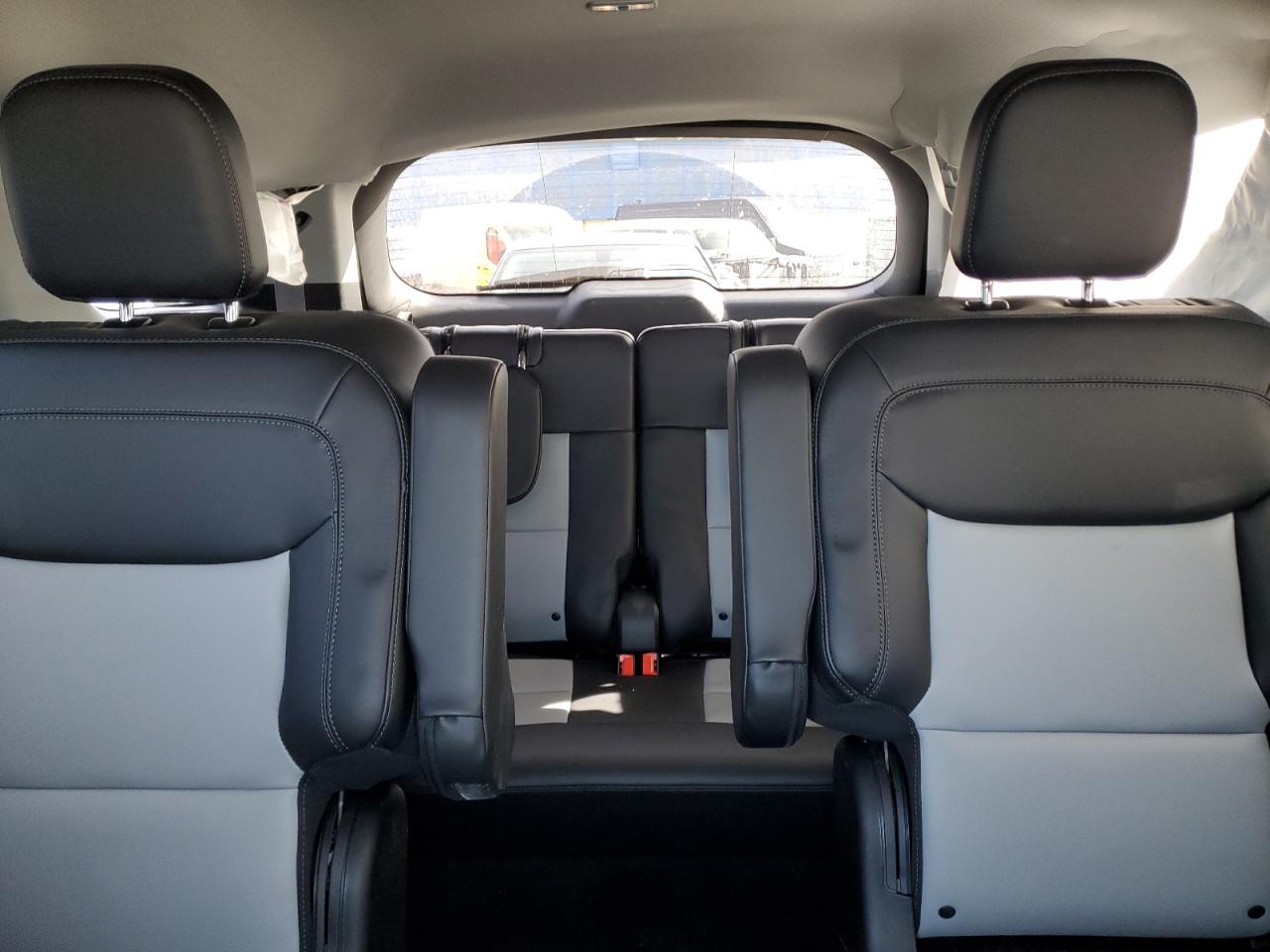 2023 FORD EXPLORER XLT VIN:1FMSK8DH9PGB82621
