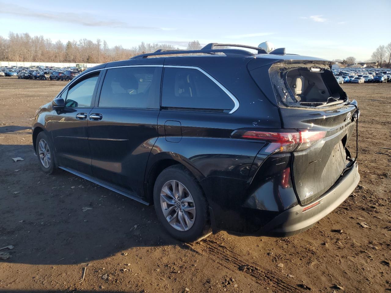 2022 TOYOTA SIENNA XLE VIN:5TDYSKFCXNS063802