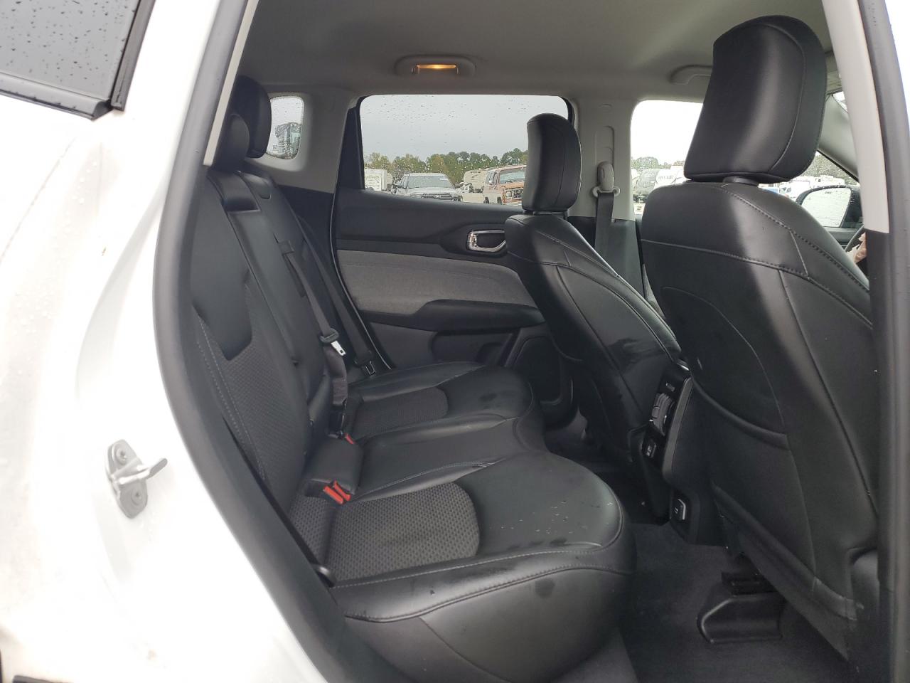 2022 JEEP COMPASS LATITUDE VIN:3C4NJCBB9NT205040