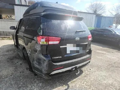2018 Kia Carnival KNAME81ABJS435837 VIN:KNAME81ABJS435837