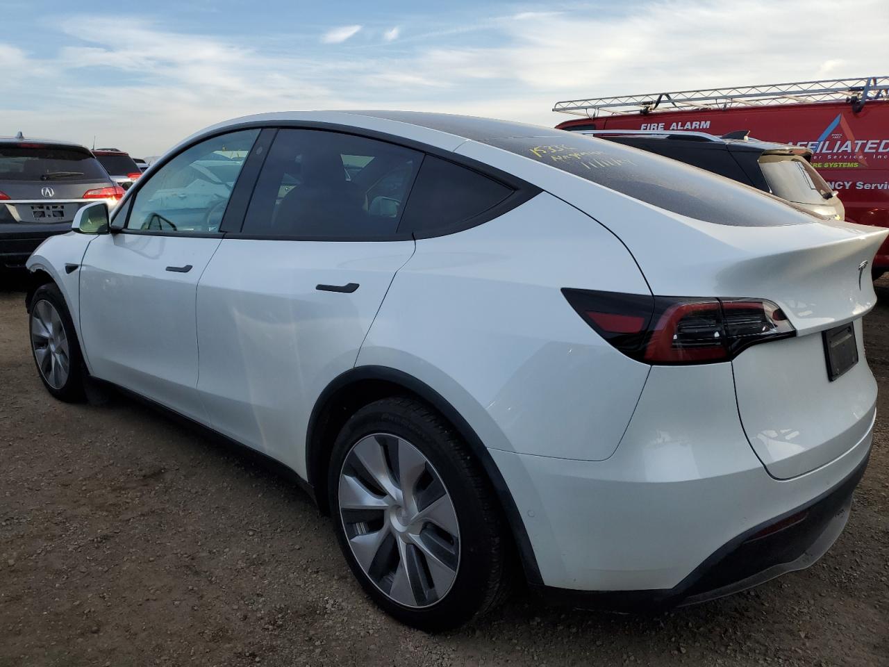 2022 TESLA MODEL Y  VIN:7SAYGAEE5NF390016