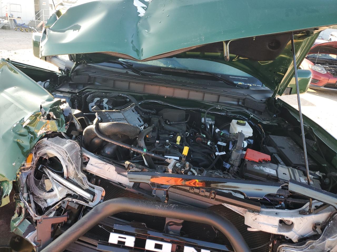 2024 FORD BRONCO OUTER BANKS VIN:1FMDE8BHXRLB04524