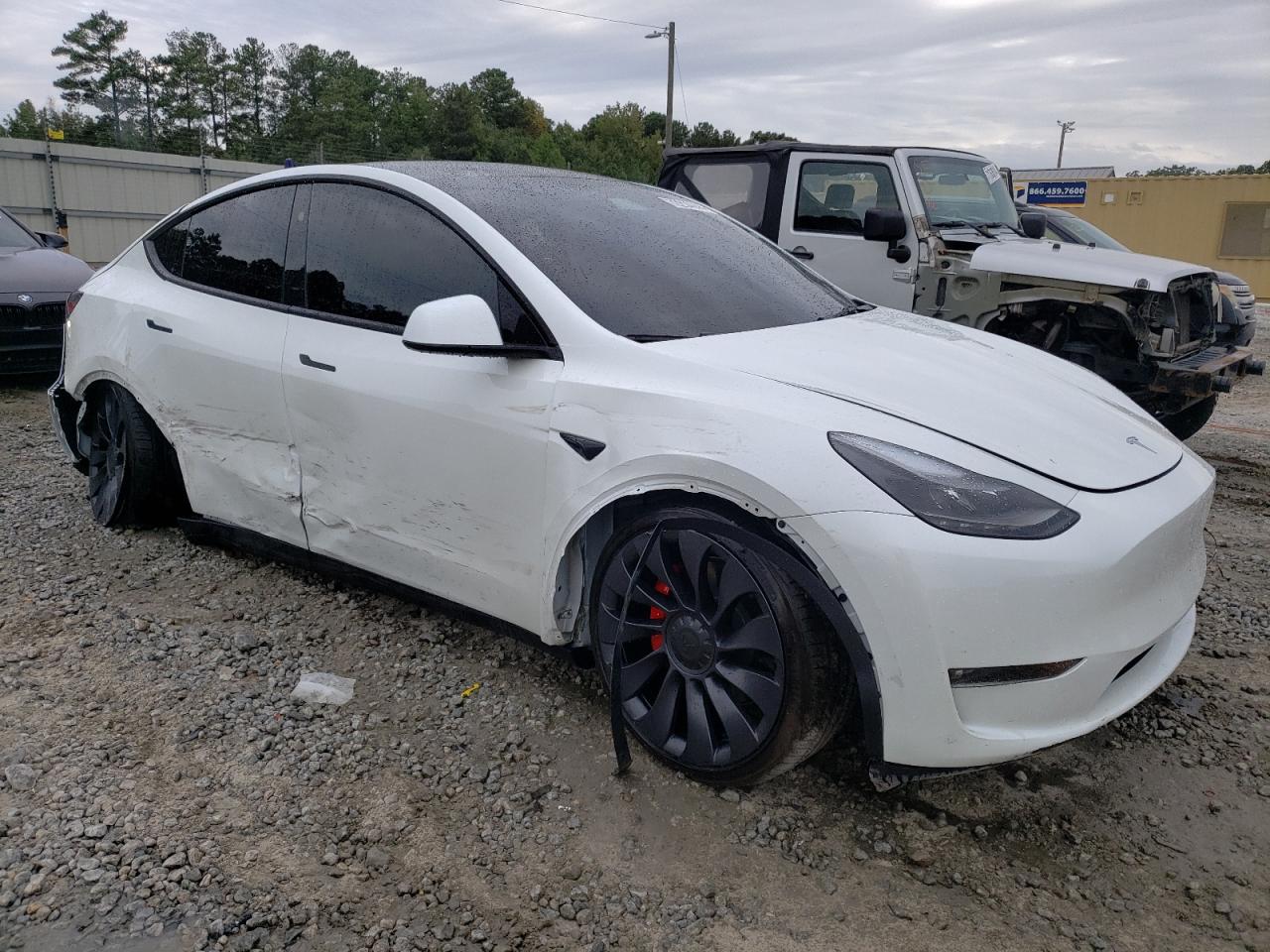 2024 TESLA MODEL Y  VIN:7SAYGDEF6RF051510