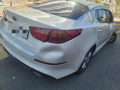 2015 Kia K5 KNAGN418BFA585458 VIN:KNAGN418BFA585458