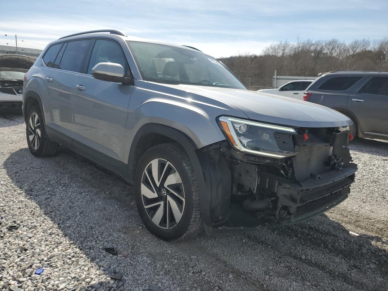 2024 VOLKSWAGEN ATLAS SE VIN:1V2JR2CA7RC558657