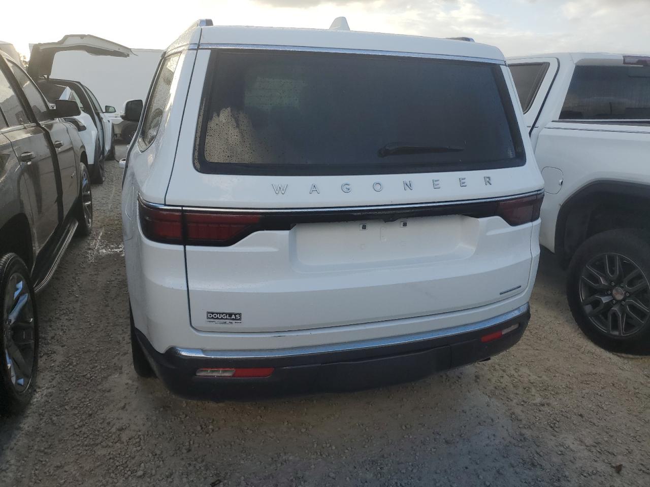 2022 JEEP WAGONEER SERIES II VIN:1C4SJUBT5NS115404