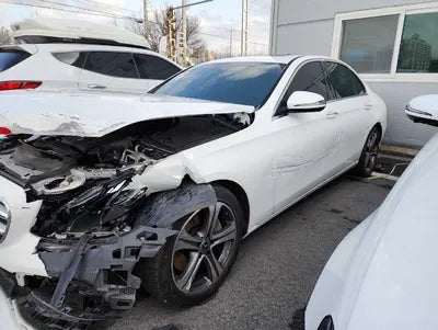 2019 Mercedes-Benz E 300 WDDZF4JB7KA604662 VIN:WDDZF4JB7KA604662