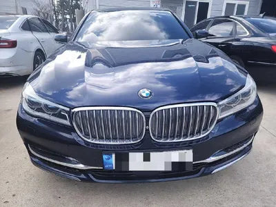 2015 BMW 750 VIN: