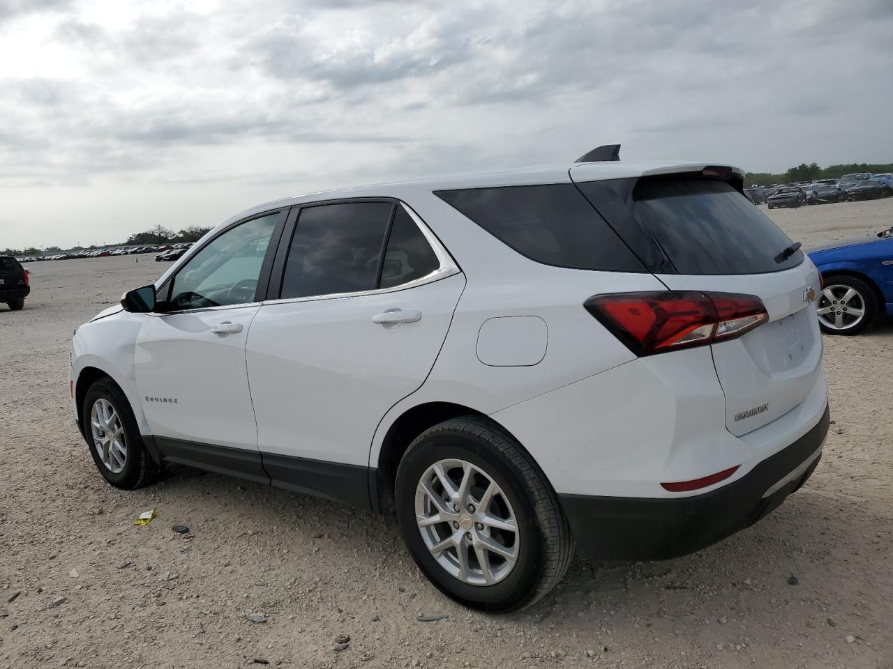 2022 CHEVROLET EQUINOX LT VIN:3GNAXKEV5NL205282