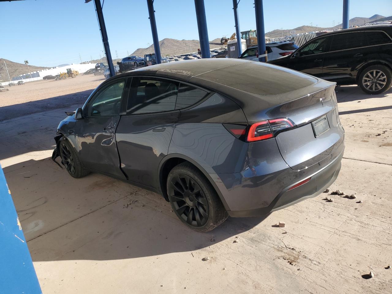 2023 TESLA MODEL Y  VIN:7SAYGDEE0PF909431