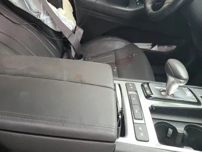 2017 Genesis G80 VIN: