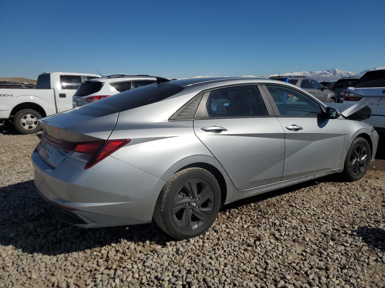 2022 HYUNDAI ELANTRA SEL VIN:5NPLM4AG9NH078999