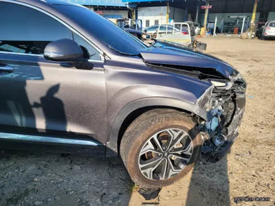 2018 Hyundai Santa FE VIN: