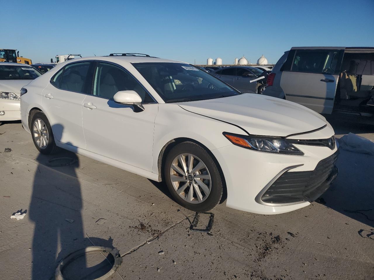 2022 TOYOTA CAMRY LE VIN:4T1C11AKXNU670778
