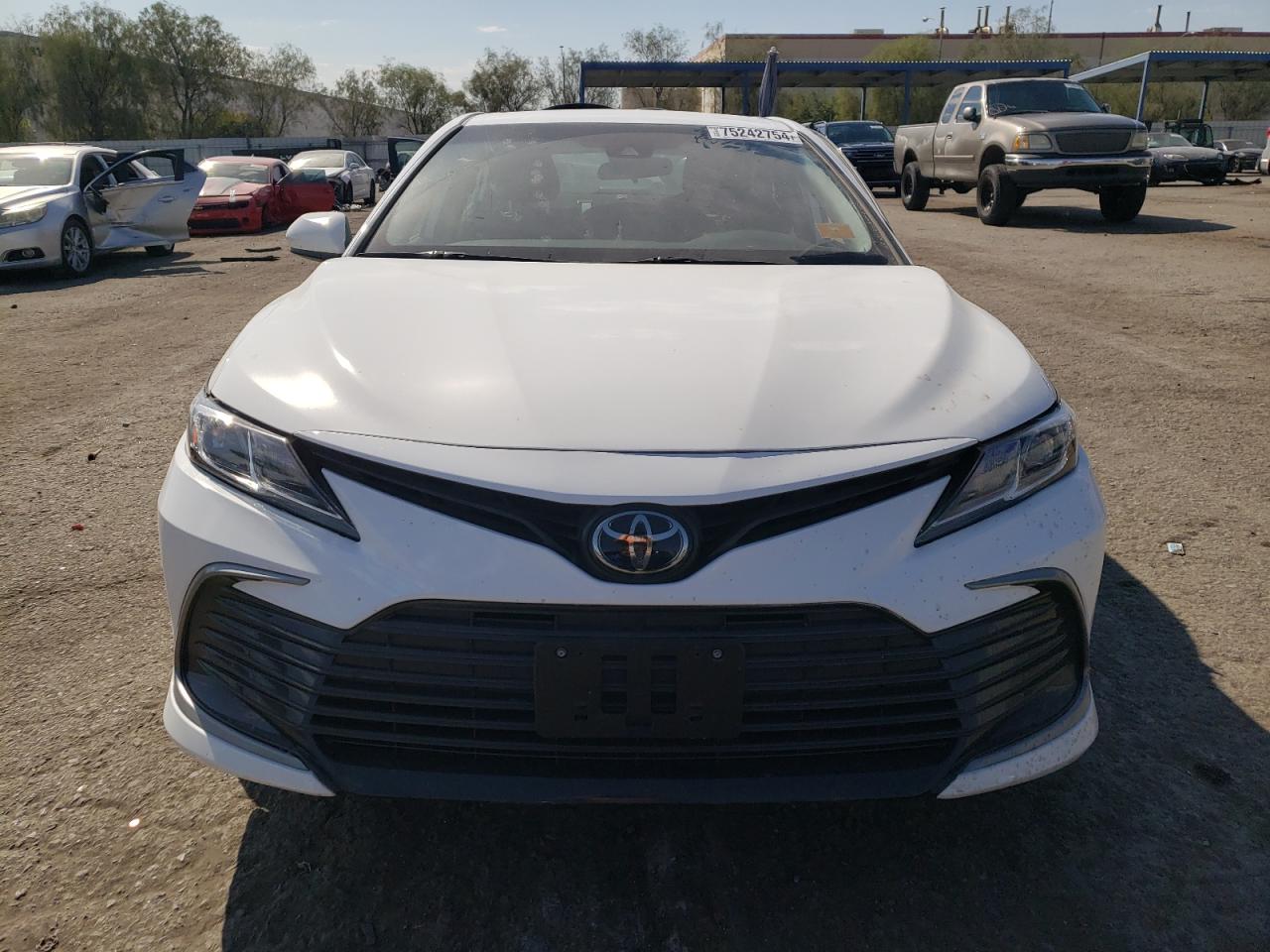 2022 TOYOTA CAMRY LE VIN:4T1C11AK7NU663822