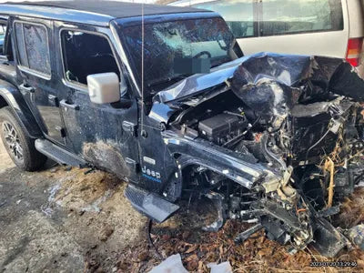 2022 Jeep Wrangler VIN: