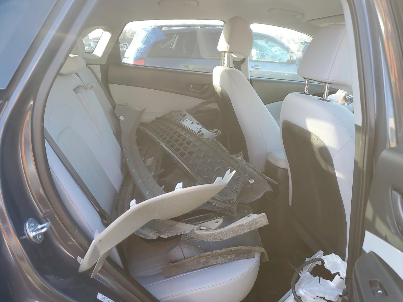 2023 HYUNDAI KONA SEL VIN:KM8K6CAB4PU986883