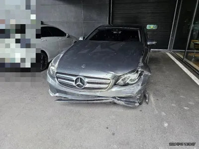 2017 Mercedes-Benz E 200 VIN: