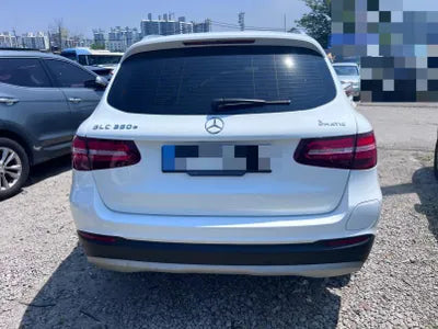 2018 Mercedes-Benz GLC 350 VIN: